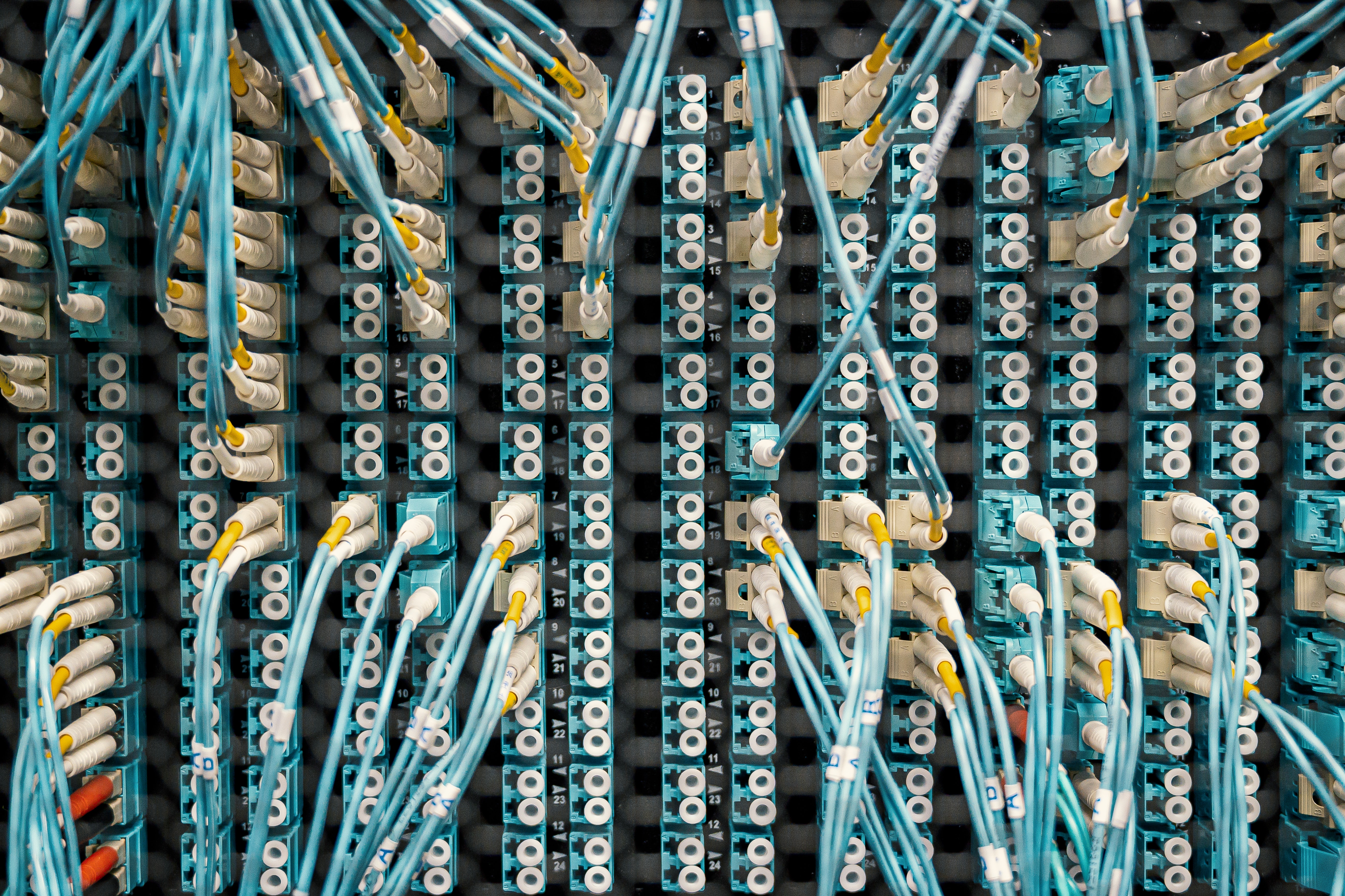 microsoft teams operator connect server cables